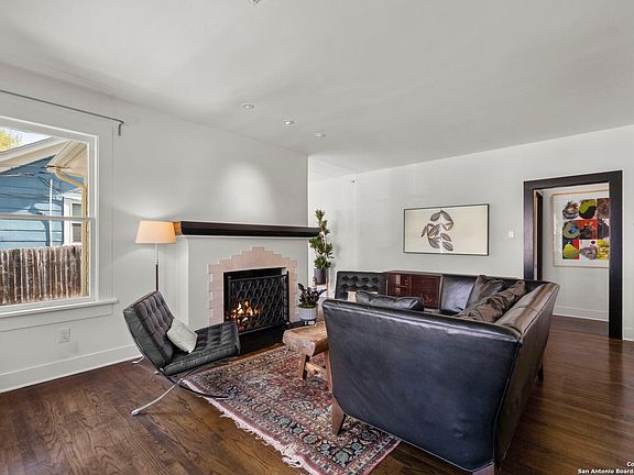 5th image of 132 Harrison Ave