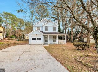 891 Churchill Ct, Stone Mountain, GA 30083