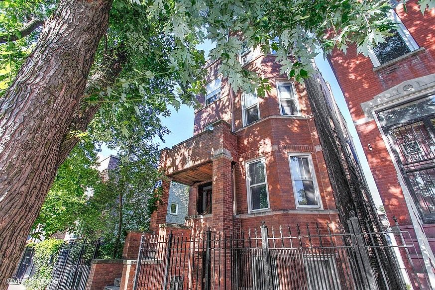 1st image of 1635 N Honore St #G