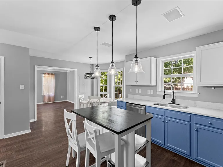 6912 Dartmouth Ave — Photo 14