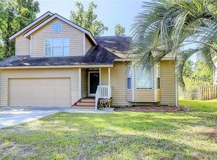 22 Chinaberry Dr, Hilton Head Island, SC 29926