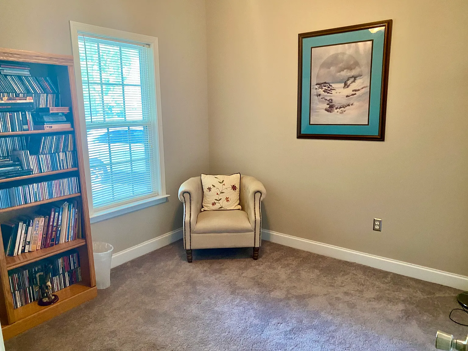 3 bed, 1350 sqft, $800 — Photo 3
