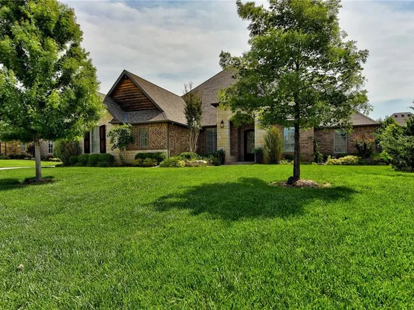 3200 Alpine Dr, Edmond, OK 73012