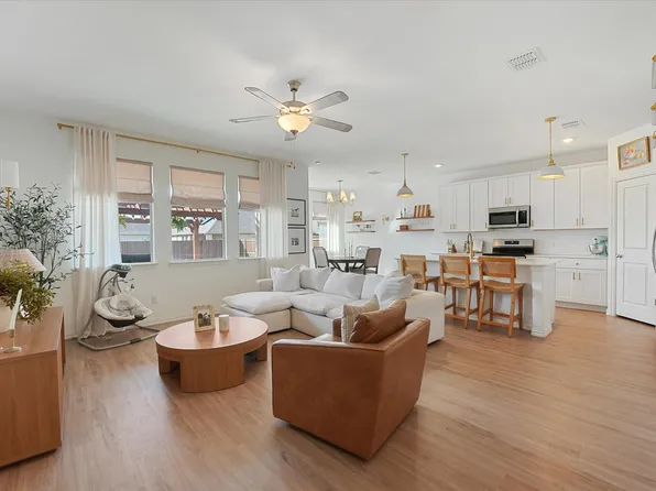 5028 Waterway Dr, Princeton, TX 75407