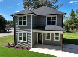 608 Coggeshall St, Oxford, NC 27565