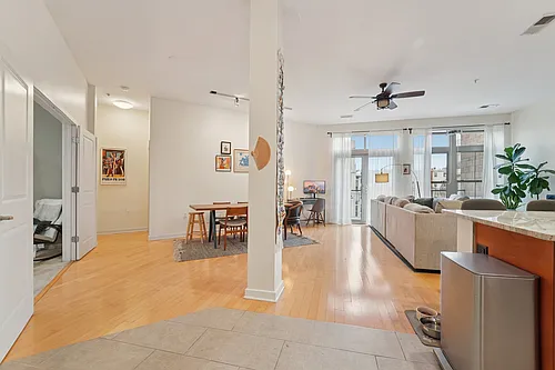 1209 N Charles St Photo 1