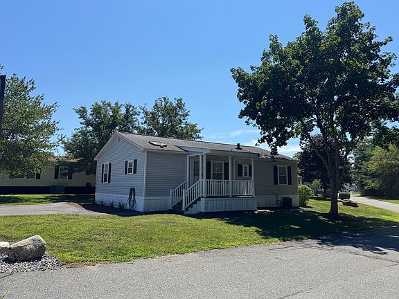 3rd image of 16 Puritan Rd