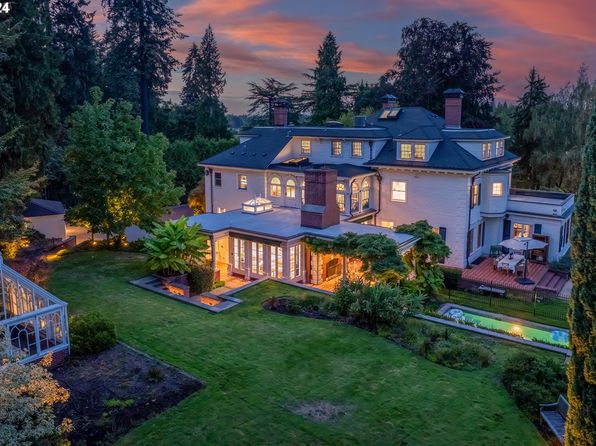 11175 S Riverwood Rd, Portland, OR 97219