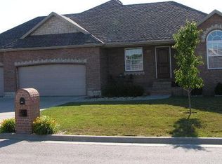 3109 N Dickerson Ave, Springfield, MO 65803