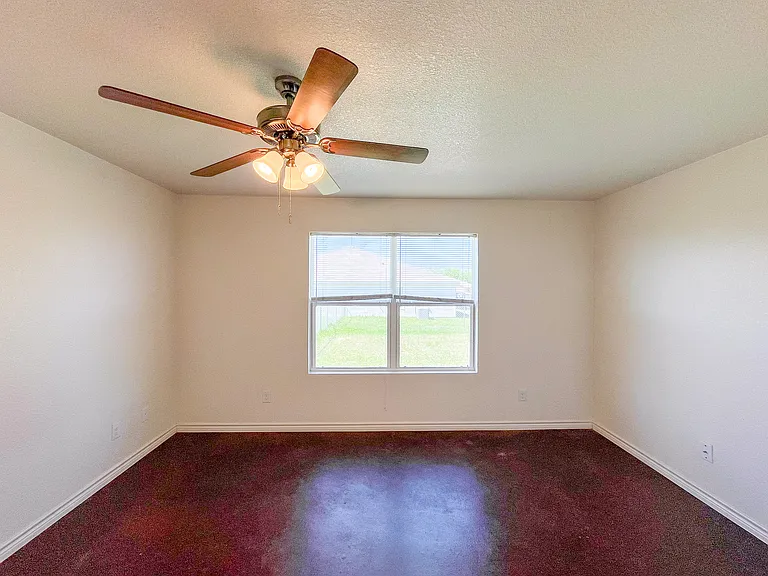 3808 John Chisholm Loop #B — Photo 19