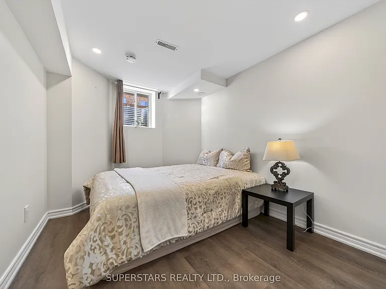 49 Birkett Way #BASEMENT — Photo 8