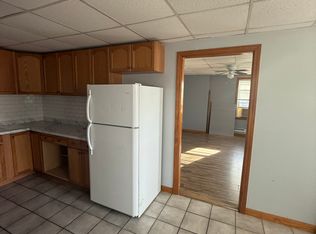 941 W Shore Rd #2R, Warwick, RI 02889