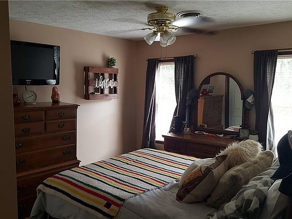 5th image of 6131 Stronghold Dr