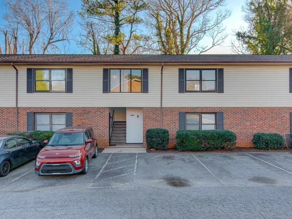 Grandview Terrace, 525 12th St SW APT 17, Hickory, NC 28602