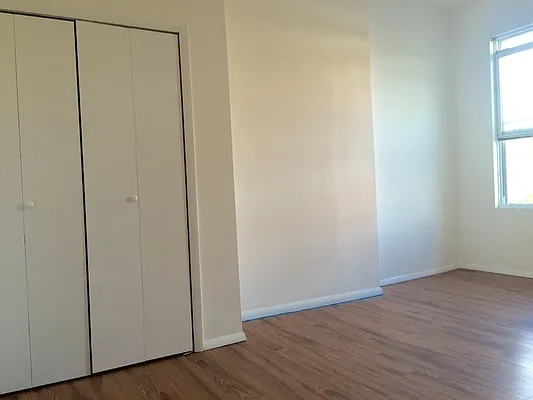 Rented by MNS | media 19