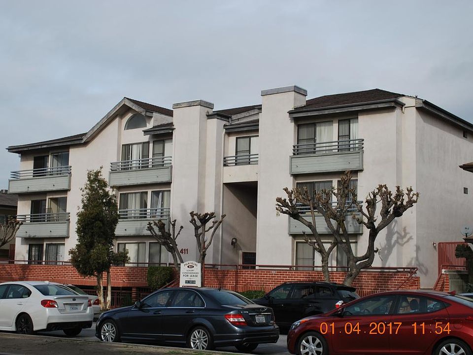 1st image of 411 Palm Dr APT 303