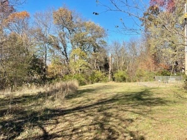 fayetteville-arkansas-2063360171 picture