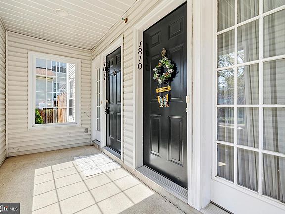 4th image of 6601 Netties Ln Unit 1811