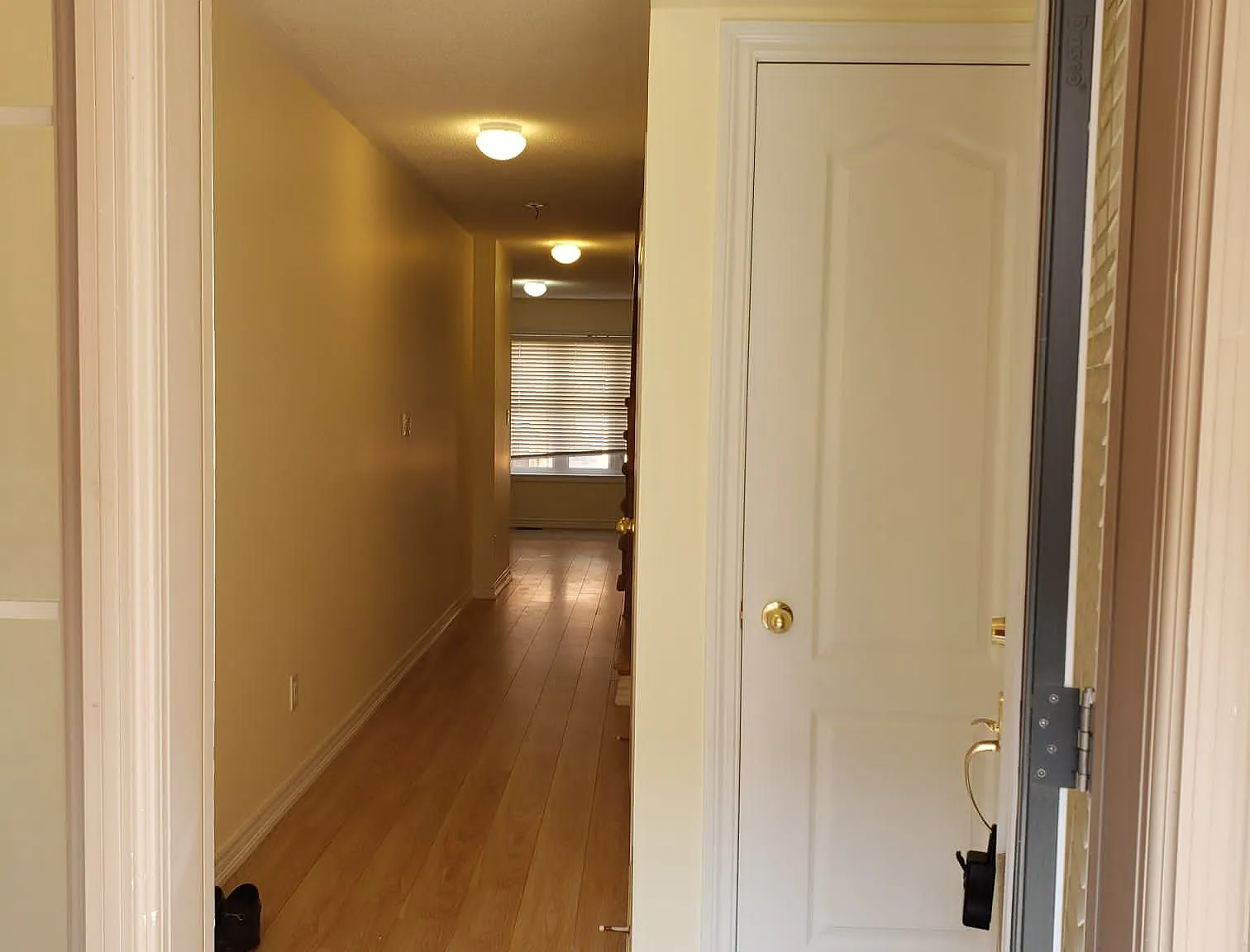 4 bed, $2,700 — Photo 2