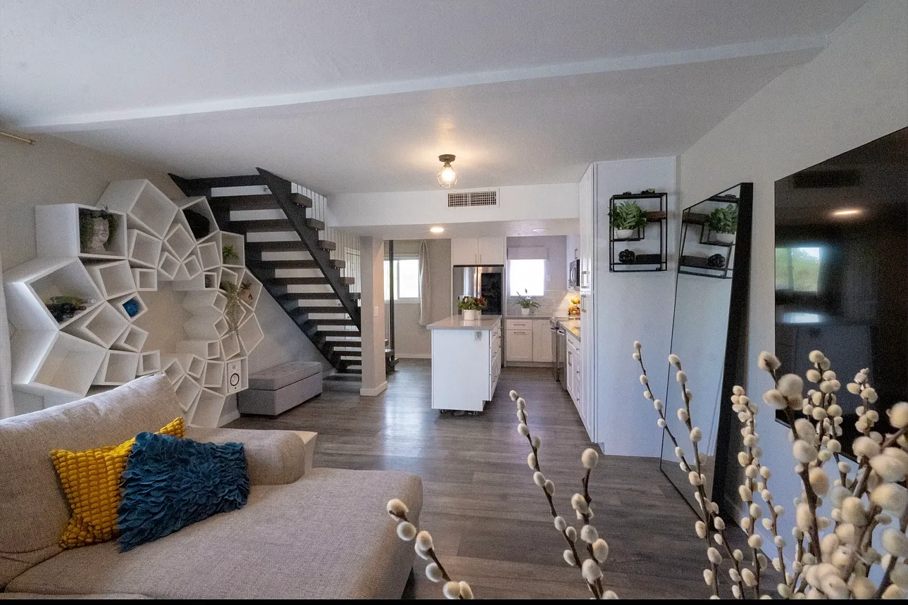 2 bed, 1.5 bath, 925 sqft, $2,200 — Photo 4