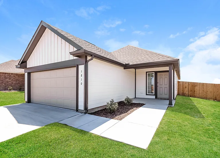 1810 Crimson Lake Blvd — Photo 3