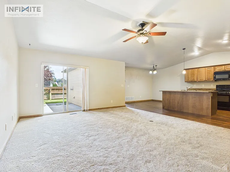 50C Sage Bloom Ct — Photo 4