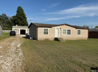 8066 S 25 W, Fort Branch, IN 47648