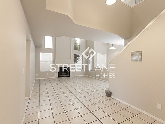 4th image of 2368 E Evans Dr