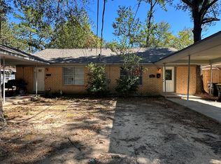 1522 N Thompson St, Conroe, TX 77301