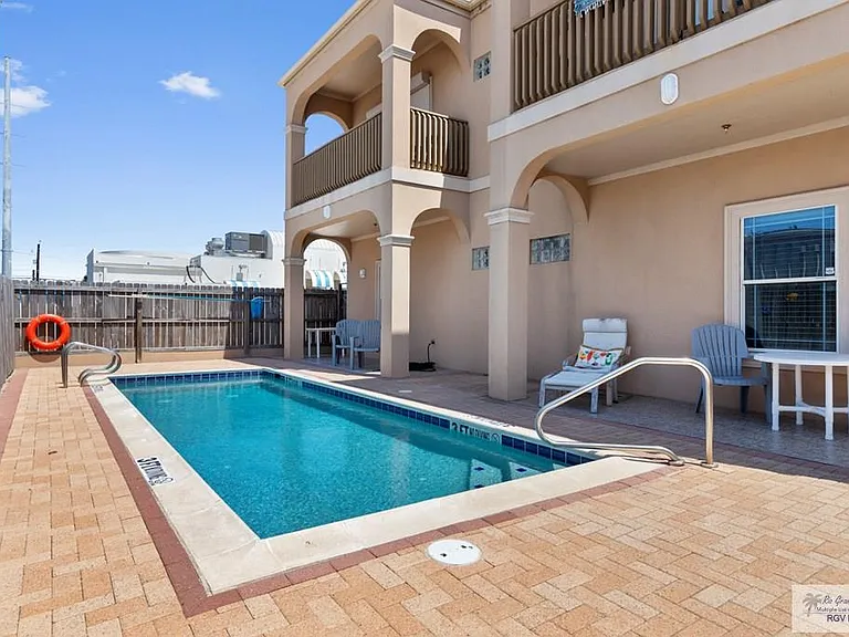 102 W Aries Dr #A — Photo 15
