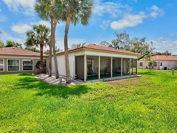 4th image of 159 VISTA HERMOSA CIRCLE #27B