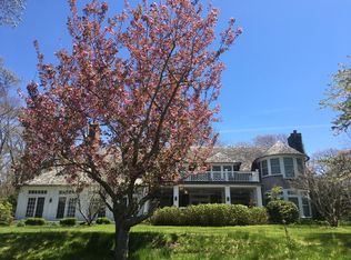 97 Briar Patch Rd, East Hampton, NY 11937