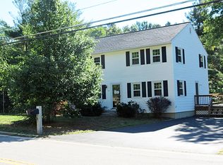52 New Searles Rd, Nashua, NH 03062