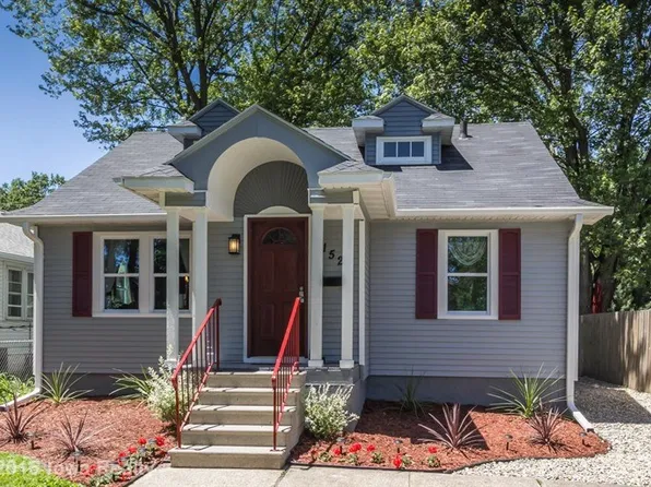 1522 45th St, Des Moines, IA 50311