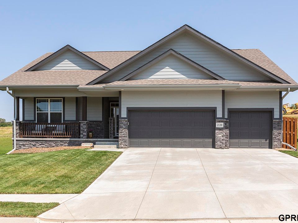 1st image of 2120 Gindy Dr