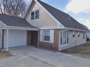 30 Buttonbush Ln, Willingboro, NJ 08046
