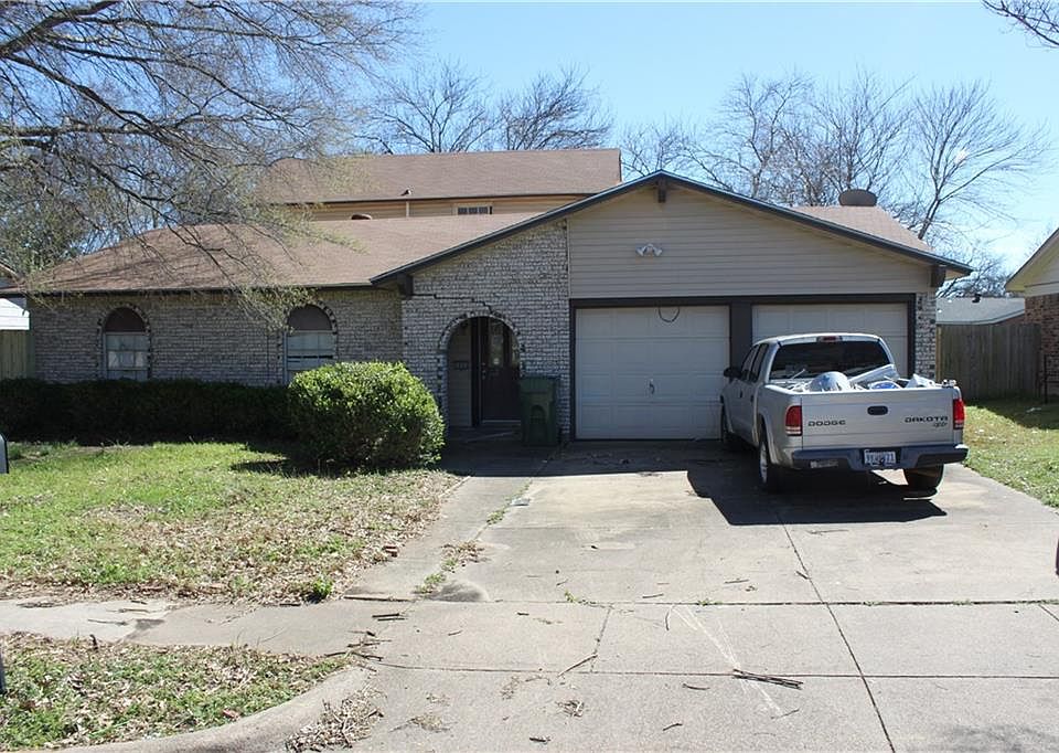 1st image of 1002 Winnsboro Ct
