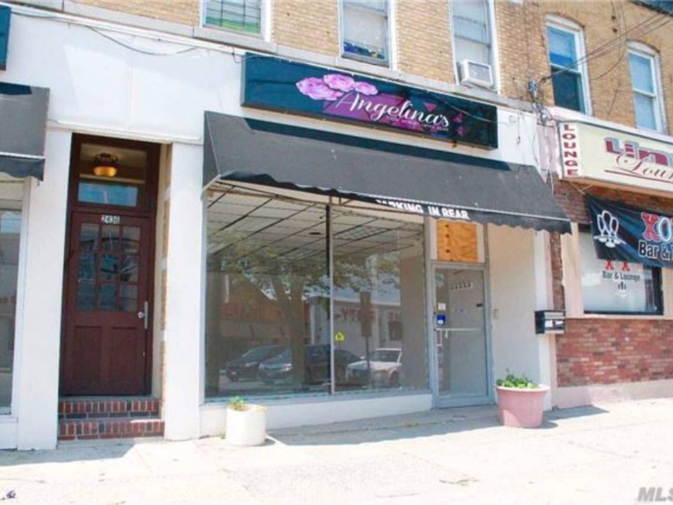 1st image of 2434 Grand Ave