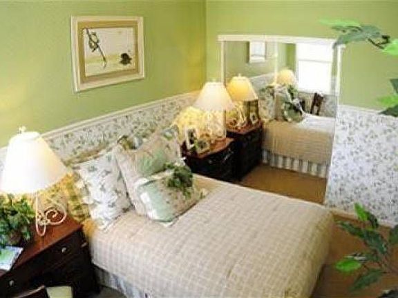 Guest Bedroom 1