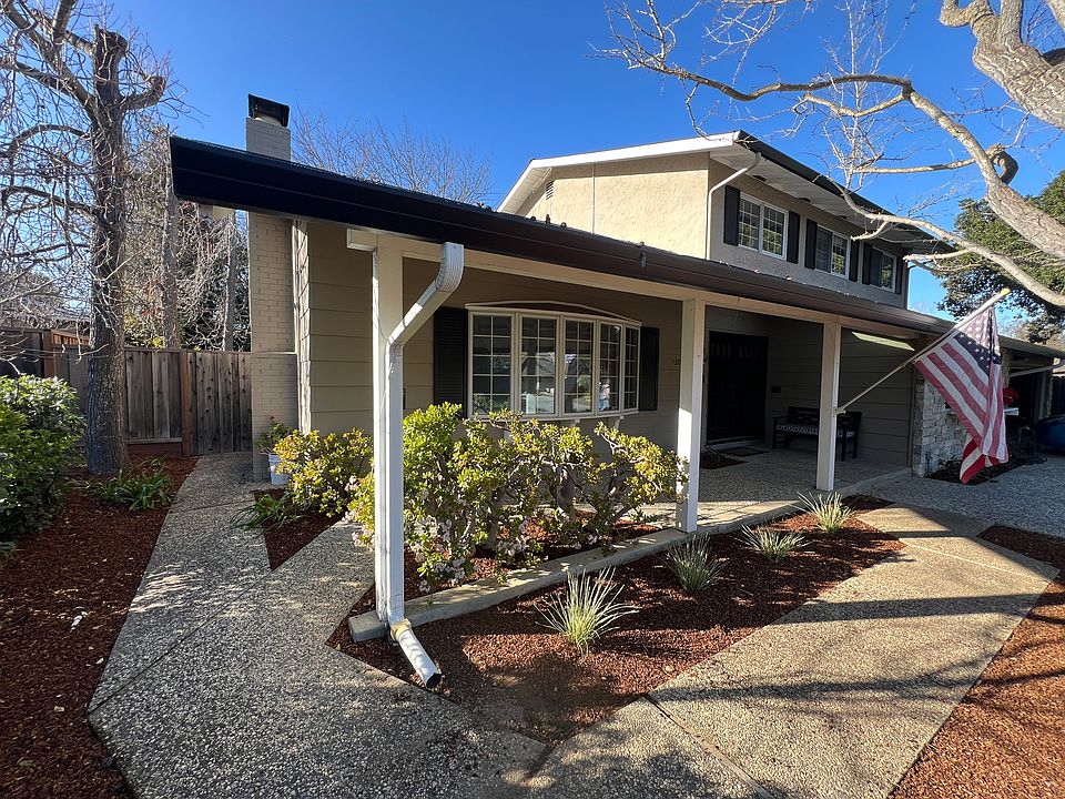 1st image of 13761 Lexington Ct