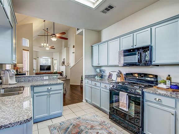 4th image of 6811 Winston Dr