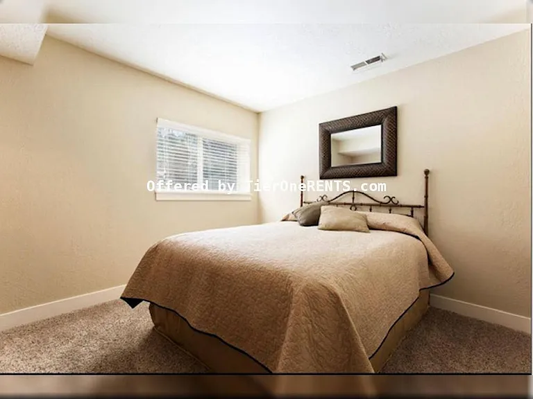 3848 S Cliff Dr — Photo 18
