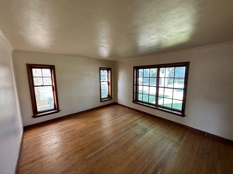 3770 N 55th St. (Duplex) — Photo 2