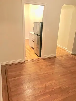 Rented by Stonehenge NYC LLC | media 2