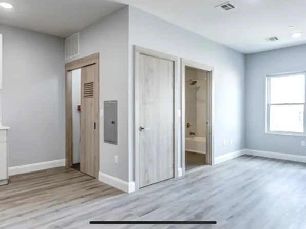 311 Sip Avenue image 22 of 61