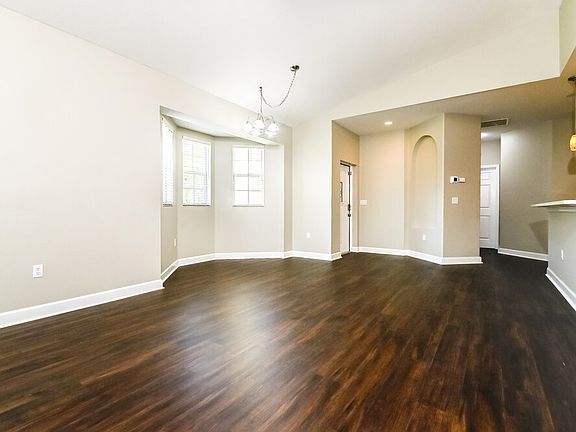 5th image of 311 28th St W