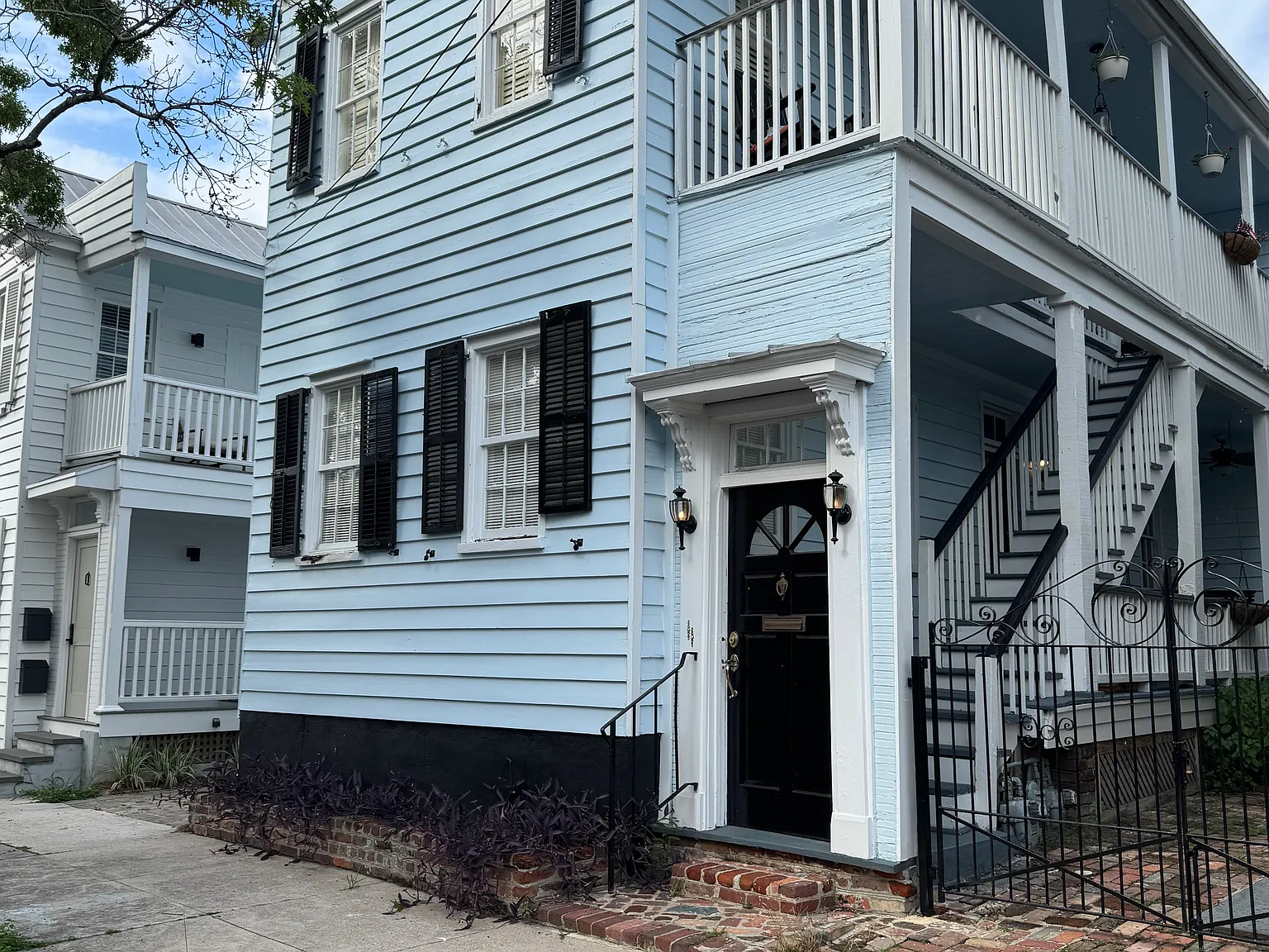 294 Ashley Ave — Photo 1