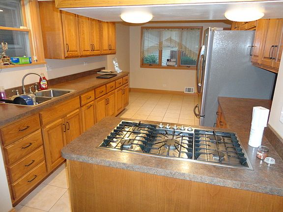 5th image of 5113 W 31st Pl
