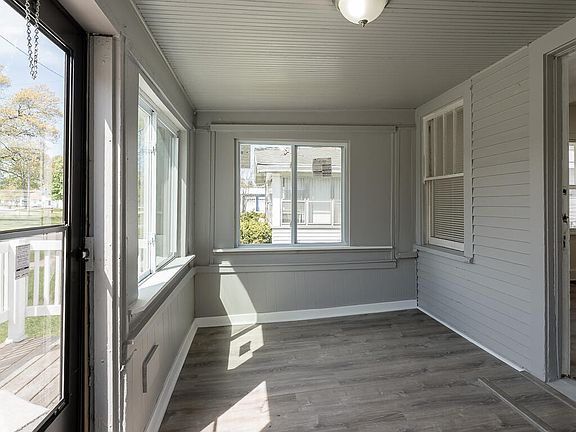 5th image of 436 Catawba Ave
