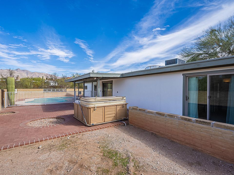 1st image of 3775 N Gunnison Dr
